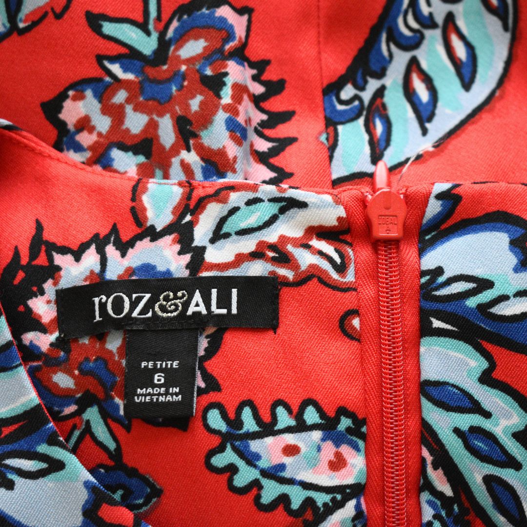 Roz & Ali Red Paisley Shift Dress Sleeveless Pockets Floral Summer Size 6p — image 4 of 8